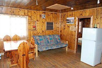 Beaver Lake Mountain Resort Kelowna Bagian luar foto