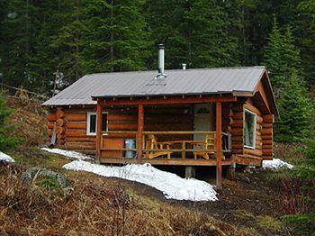 Beaver Lake Mountain Resort Kelowna Bagian luar foto