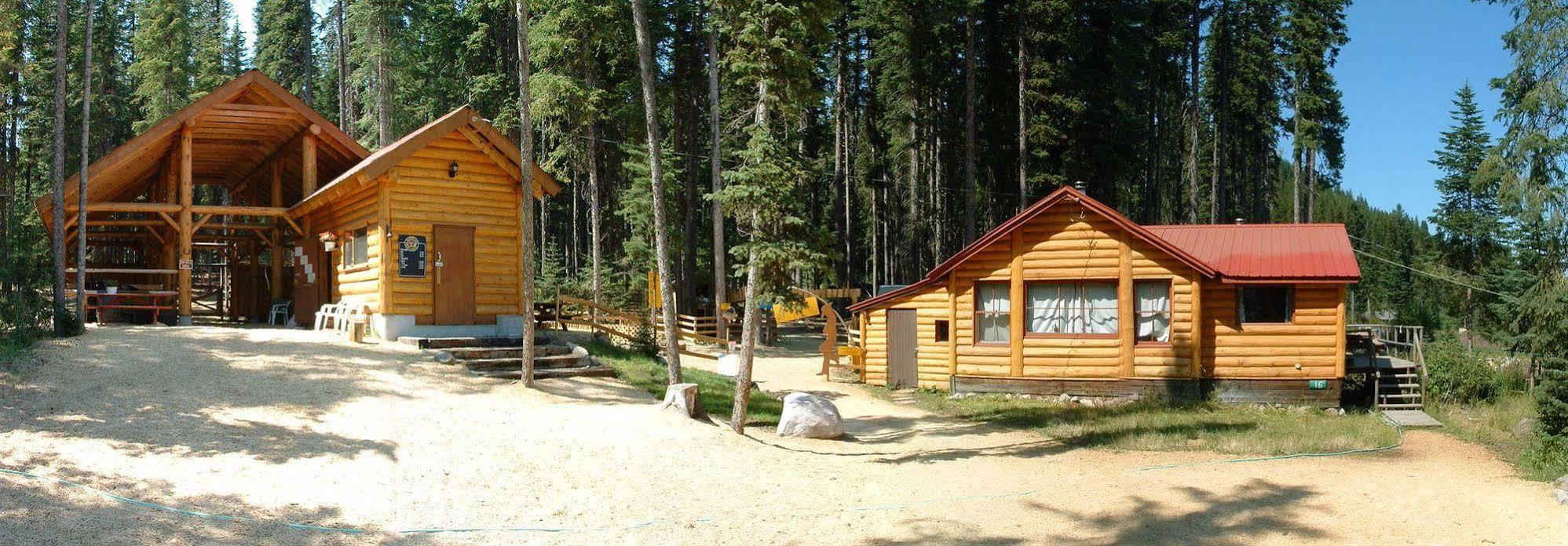 Beaver Lake Mountain Resort Kelowna Bagian luar foto